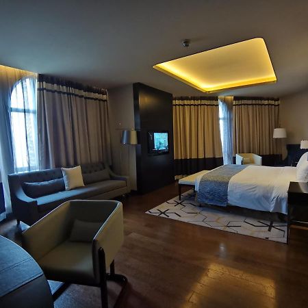 Primus Hotel Wuhan Hannan Exterior photo