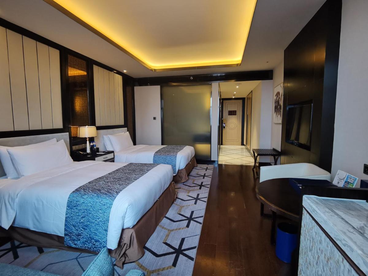 Primus Hotel Wuhan Hannan Exterior photo