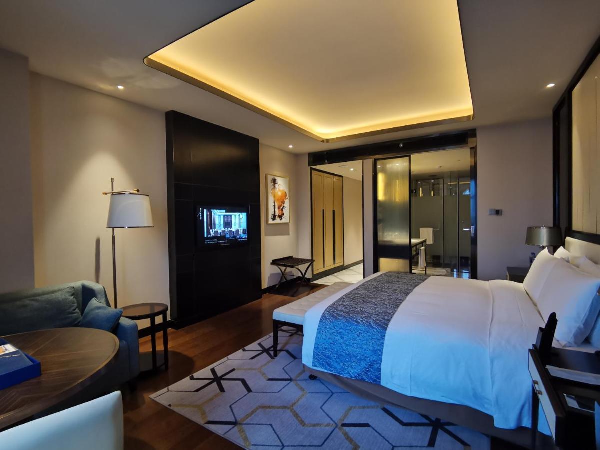 Primus Hotel Wuhan Hannan Exterior photo